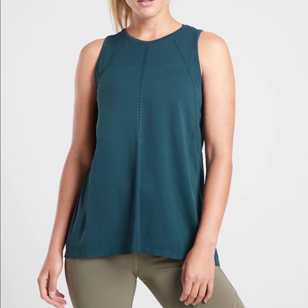 Athleta Foothill Tank Size L